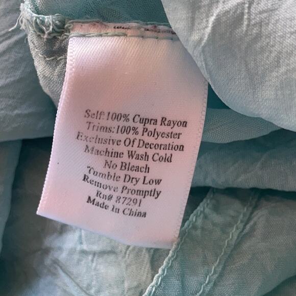 Johnny Was Sheer Tunic Top Aqua Blue Embroidered Eyelet Crop Sleeve SZ Small - Picture 9 of 10